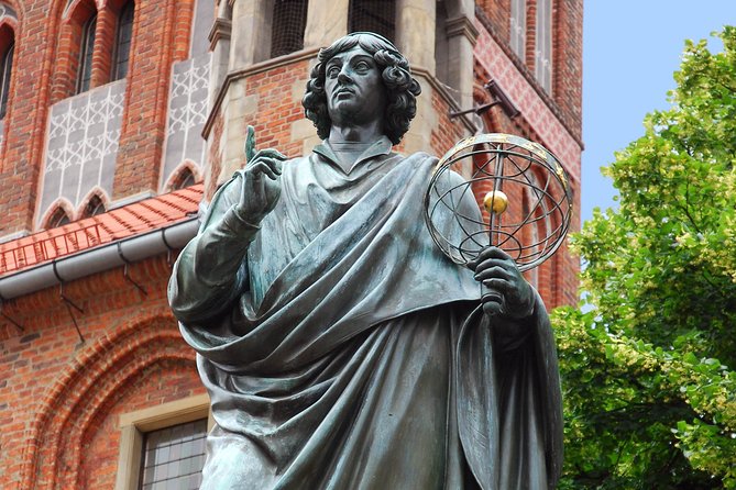 12 Day Private Tour of Poland with Hotels - Ogrodzieniec and Industrial Lodz