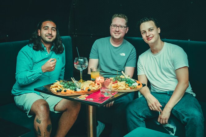 2 Hour Bottomless Brunch Experience with 3 Course Meal And Drinks - A fixed venue, not a citywide pub crawl