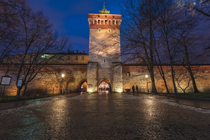 2-Hour City Walking Tour in Creepy Krakow - Krakow’s dark secrets near the main market area
