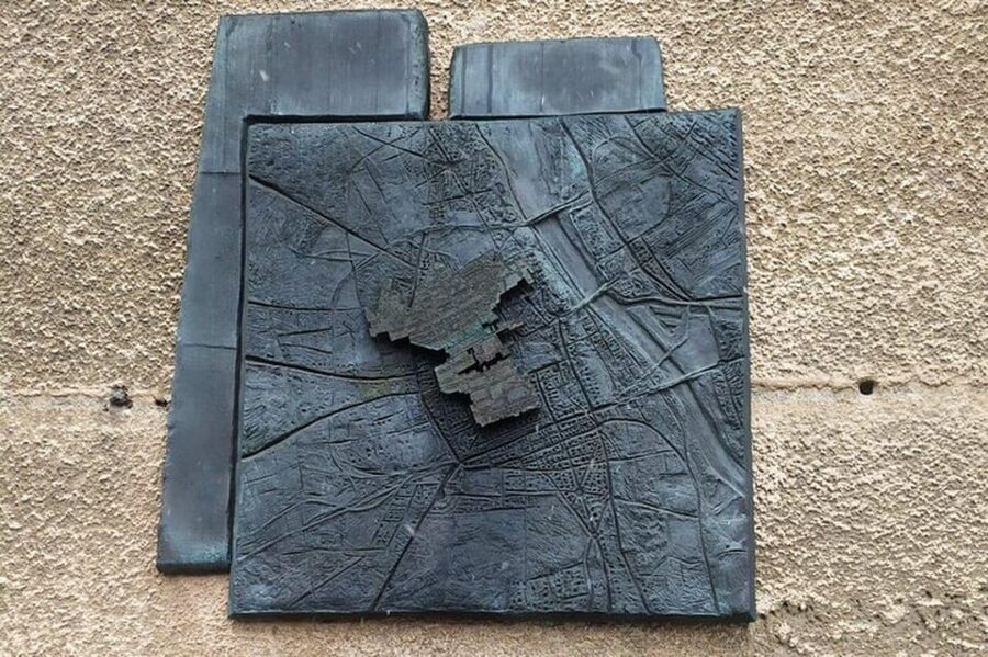 A unique walking tour of Jewish Warsaw -- past and present - POLIN Museum and the long story of Polish Jewry