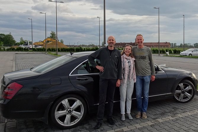 Auschwitz and Birkenau Round-Trip VIP Transport from Krakow - The long road from Krakow to Auschwitz