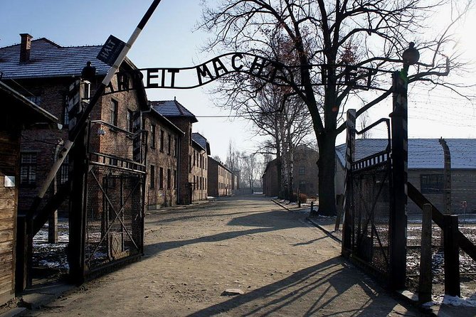 Auschwitz-Birkenau and Salt Mine Full day tour - The road between the camps and the mine