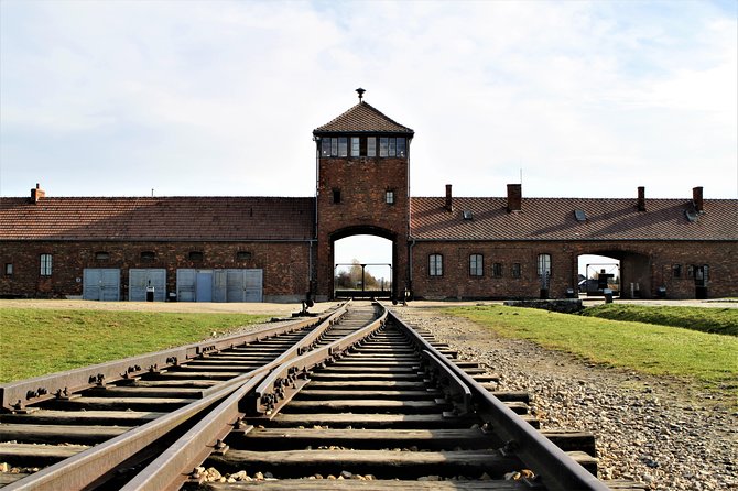 Auschwitz & Birkenau English guided tour by private transport from Katowice - Entering Auschwitz Museum for two hours