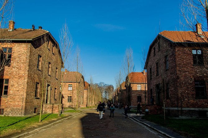 Auschwitz Birkenau Guided Tour Small Group with Hotel Pick up - How the timing works in practice