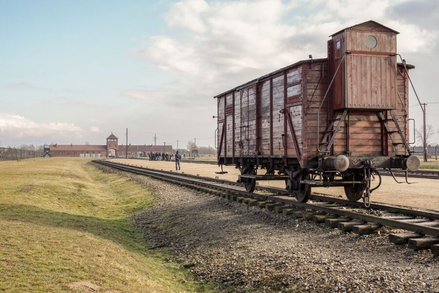 Auschwitz-Birkenau Guided Tour & Transfer from Krakow - FAQ