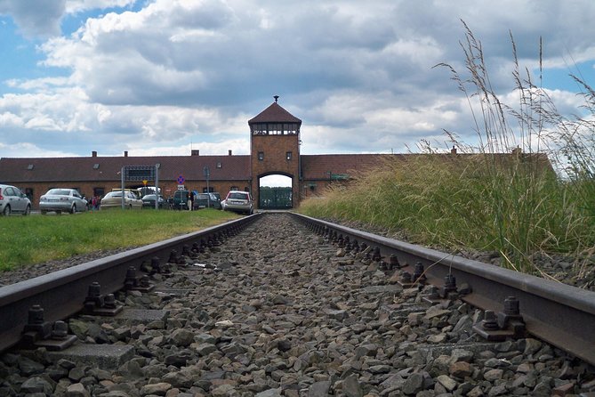 Auschwitz Birkenau Guided Tour - The 90-minute journey from Krakow