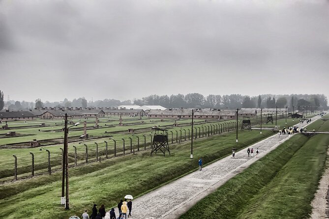 Auschwitz - Birkenau Private, 6-hr Study Tour - Why private transport from Krakow is useful