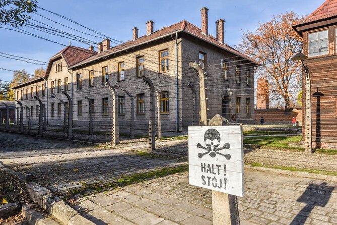 Auschwitz-Birkenau & Salt Mine Day tour - Why combine Auschwitz and the Salt Mine?