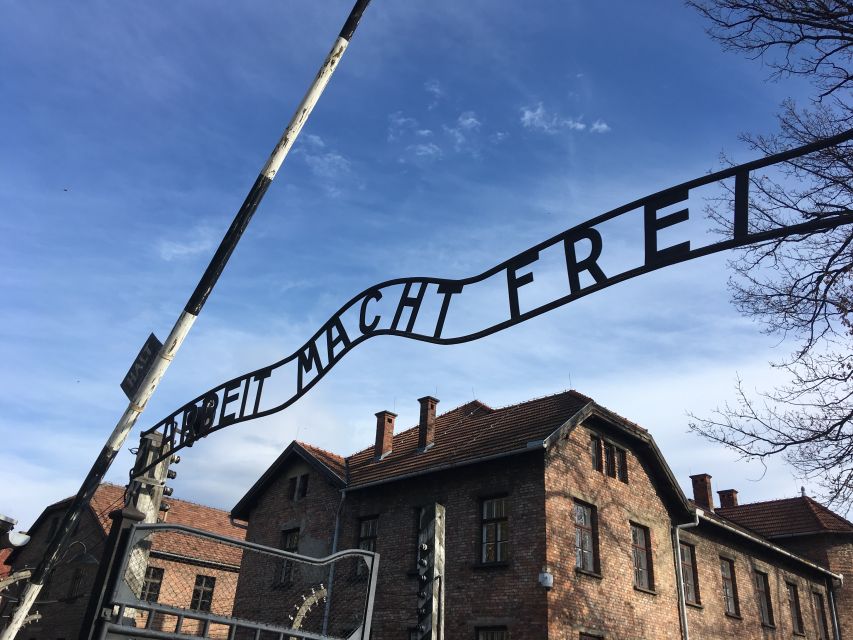 Auschwitz-Birkenau Tour from Wroclaw - Arriving at Auschwitz I