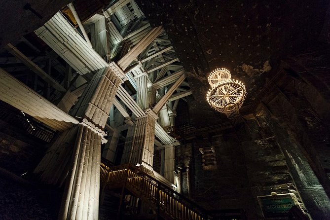 Auschwitz-Birkenau & Wieliczka in one day (Guided tour) - Transport, guides, and the real pace of the day