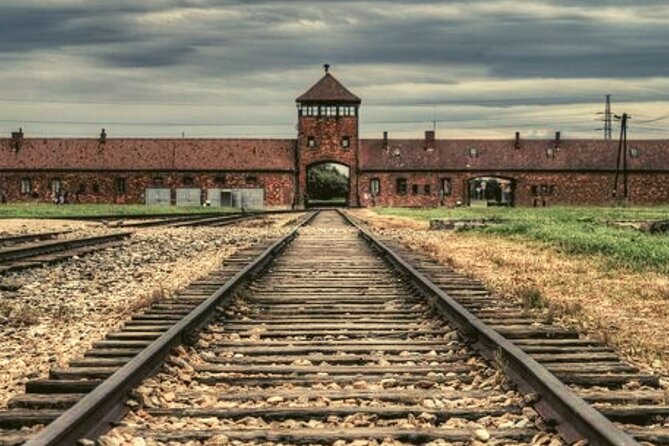 Auschwitz day tour from Warsaw by private car with lunch - Museum rules can affect your whole day