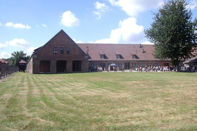 Auschwitz Tours Memorial and Museum Guided Tour from Krakow - Why visiting both camps matters