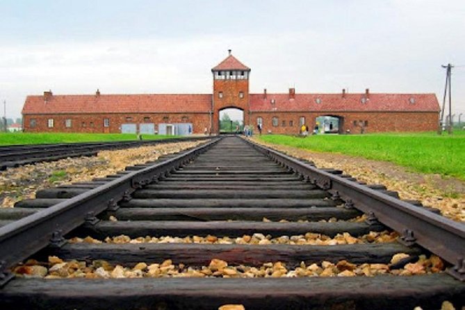 Auschwitz Trip From Krakow - English Speaking Guided Tour - Entering Auschwitz with your ID and small bag