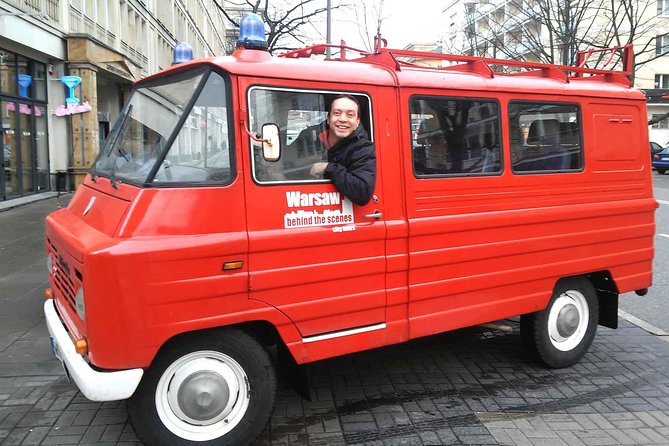 Best of Warsaw - private tour by retro minibus with hotel pickup - The Warsaw Palm and a sharp bit of city humor