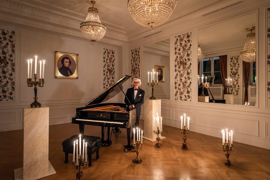 Chopin Concerts at Fryderyk Concert Hall - Meeting the pianist after the performance
