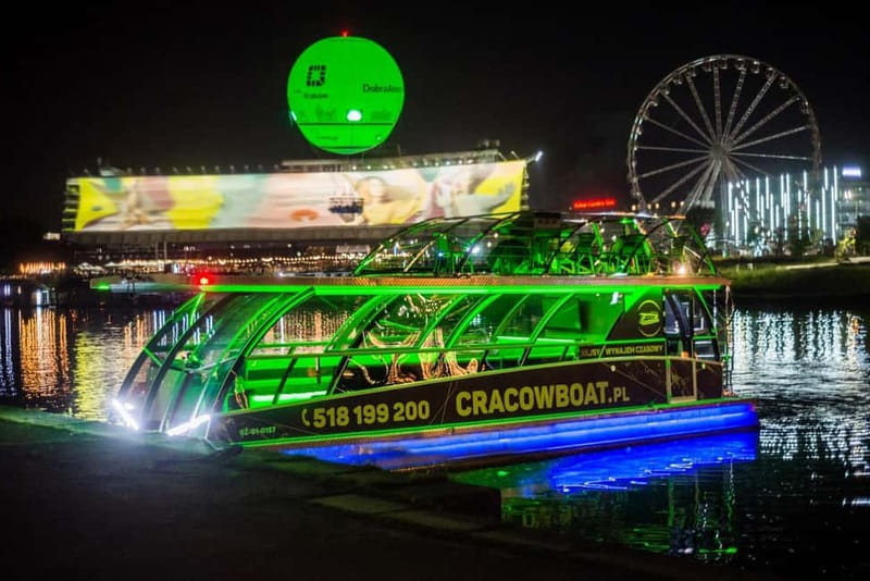 City Tour Cracow golf car plus Cruise on the Vistula River. - Key points at a glance