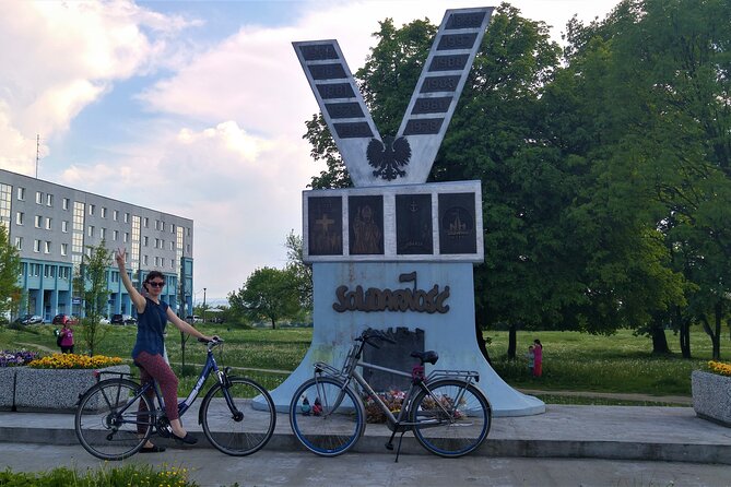 Communist Bike Tour of Nowa Huta - The green route to Vladimir Lenin Steelworks