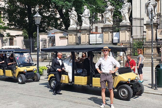 Cracow guided Full tour by Golf Cart-Family Discount - How much can you really see in two hours?