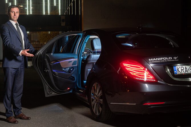 Cracow to airport transfer by Luxurious VIP limo - Cleanliness and hygiene details