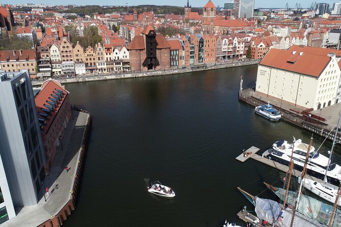 Cruises on the Motlawa River - The postwar ship and Gdansk’s working waterfront