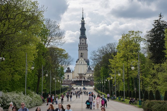 CZĘSTOCHOWA - BLACK MADONNA Monastery, PRIVATE tour from Kraków - How to prepare for services and changing weather
