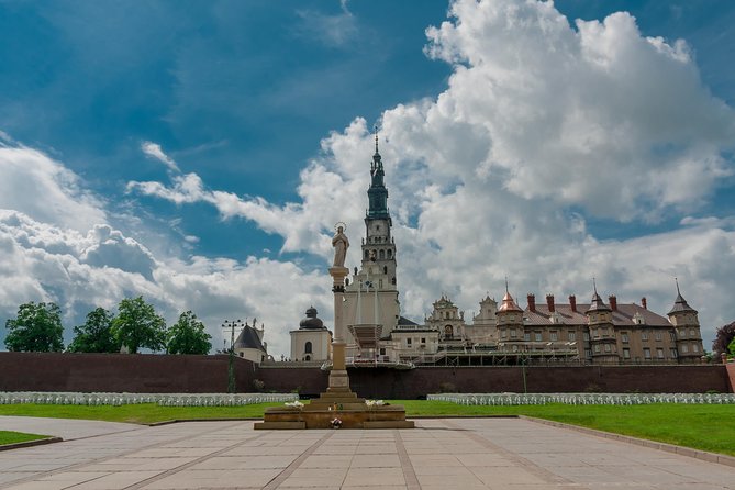 CZĘSTOCHOWA - BLACK MADONNA Monastery, PRIVATE tour from Kraków - Why a private guide matters here