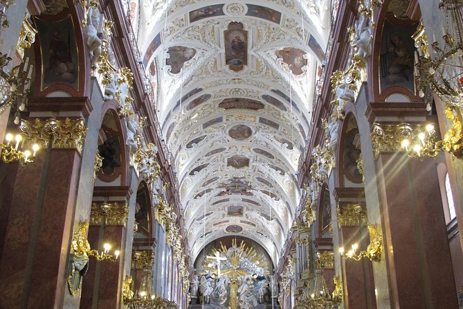 Czestochowa - Full Day Tour from Warsaw by private car - Timing, meals, and the long road day