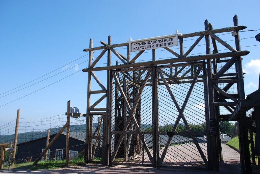 DAILY Stutthof Concentration Camp with Guide and Transport - How much value does the tour offer?