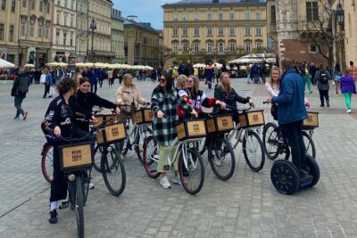 Discover the Jewish Quarter with a Bike Tour