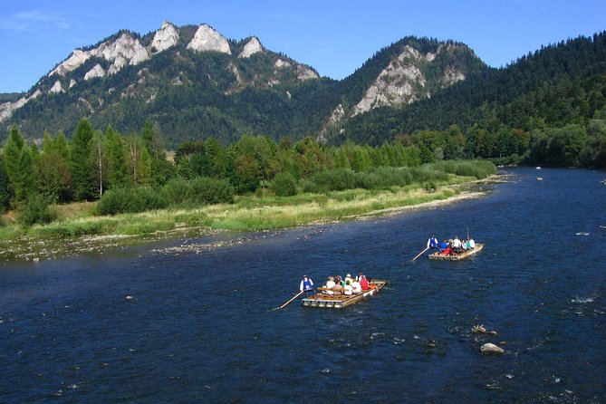 DUNAJEC River Gorge traditional rafting, PRIVATE TOUR from Krakow - What the $179.41 price means