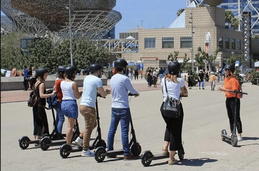 Electric Scooter Tour: Full Tour (Old Town + Shipyard) 3hour - Riding through the Old Town landmarks