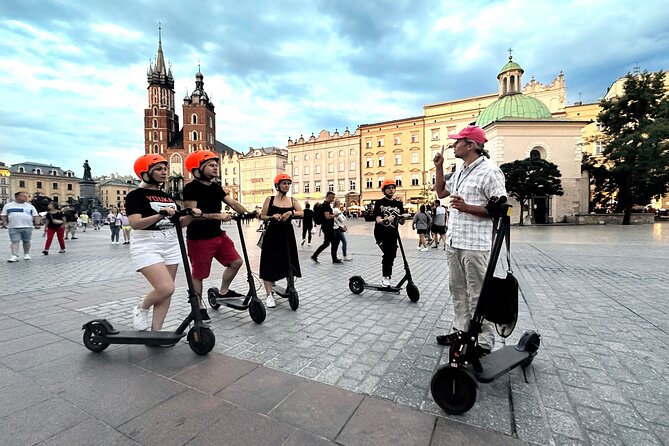 Electric Scooter Tour: Jewish Quarter Tour - 2-Hours of Magic! - Kupa Synagogue: a focused first stop