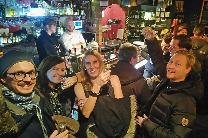 Evening Warsaw - pub and history tour with hotel pickup - An independent Praga bar with the second shot
