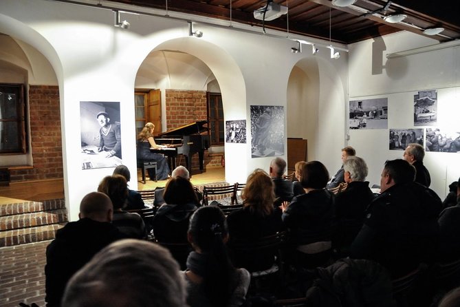 Everyday concerts of Chopin's music at the Old Town in Warsaw - What the one-hour concert is like