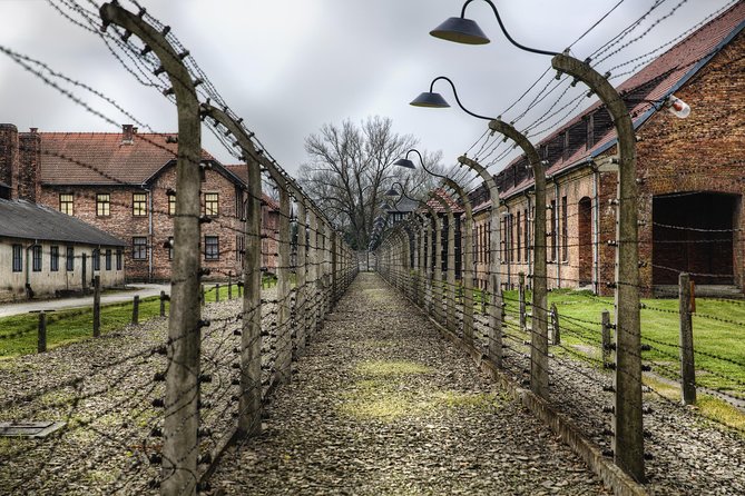 Exclusive Small Group Auschwitz-Birkenau Guided Tour from Krakow - Meeting in Krakow and riding to the museum
