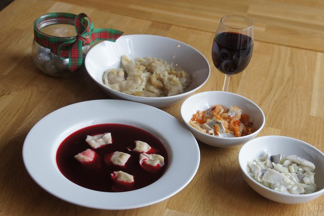 Flavours of Polish Christmas: 4 course dinner + cooking class - Key points to know before booking