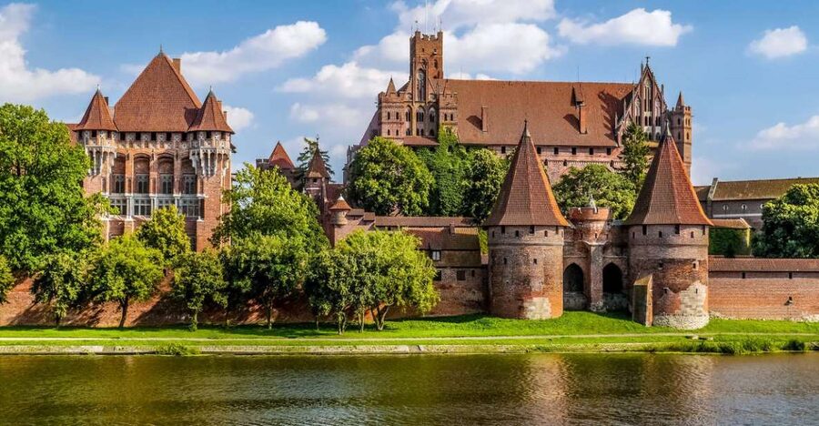 From Gdansk: Half-Day Malbork Castle Tour with Audioguide - Key points to know before booking