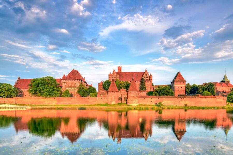 From Gdansk: Malbork Castle Half-Day Private Tour - Inside the biggest red-brick Gothic castle