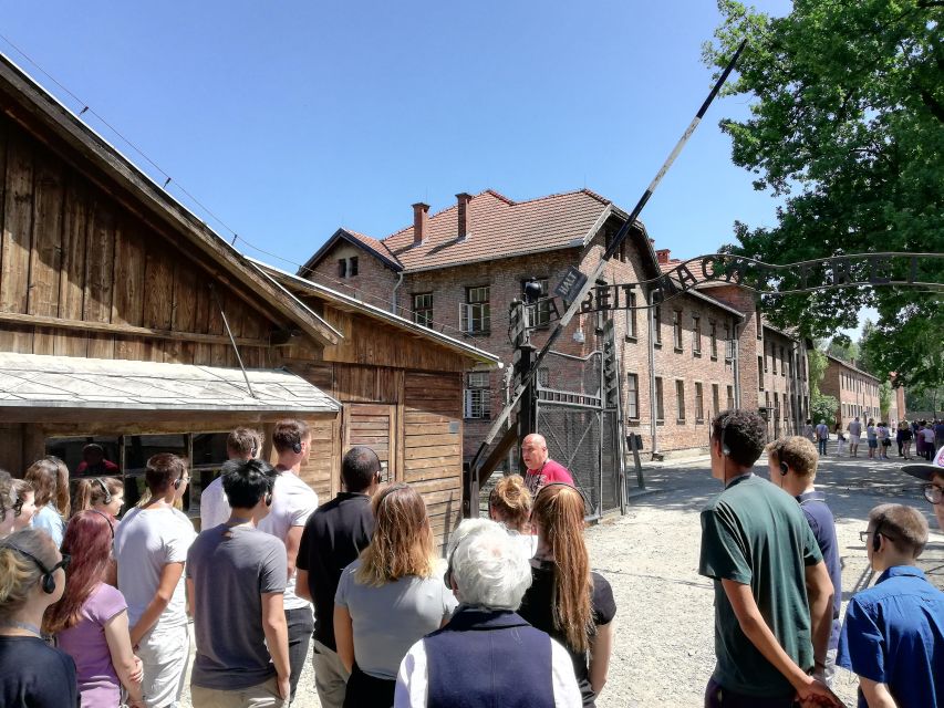 From Krakow: Auschwitz and Wieliczka Salt Mine Full-Day Trip - The transfer between the two major stops