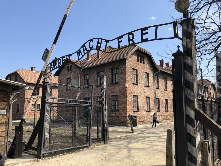 From Krakow: Auschwitz-Birkenau Guided Tour & Pickup - The ride from Krakow to Oświęcim