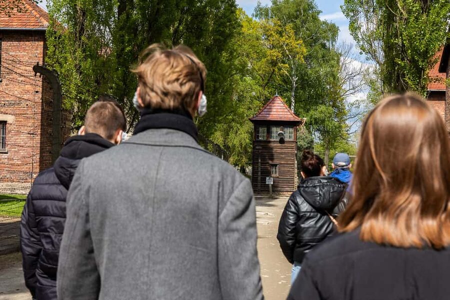 From Krakow: Auschwitz & Birkenau Guided Tour with Pick up - Is $89 good value?