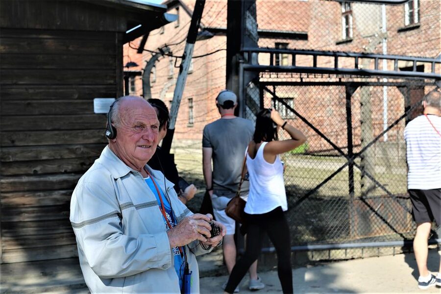 From Krakow: Auschwitz Birkenau Small Group Tour with Pickup - Museum guides and language choices