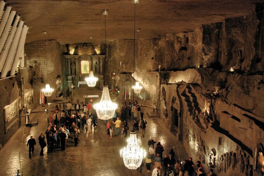 From Krakow: Auschwitz Museum and Wieliczka Salt Mine Tour - Wieliczka: 380 steps below the surface