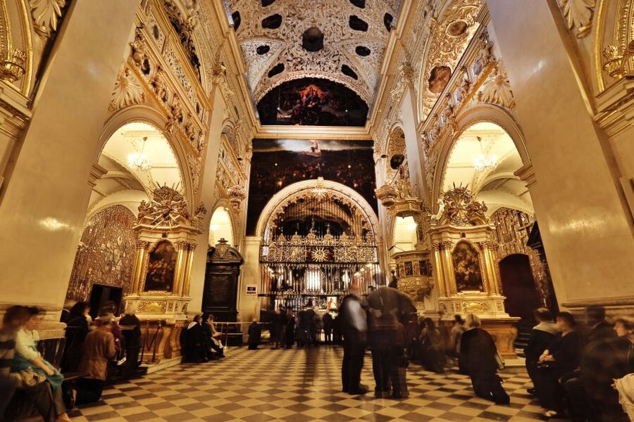 From Krakow: Czestochowa - The Black Madonna - The Basilica, Museum, and Treasury