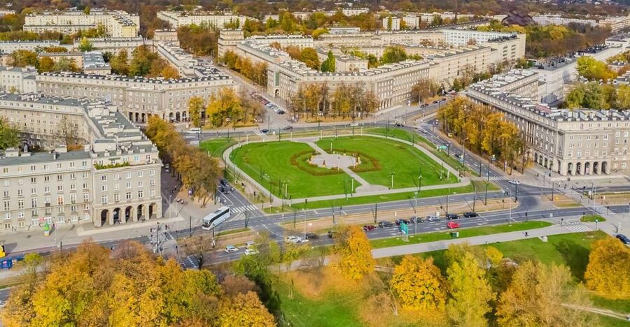 From Krakow: Nowa Huta Premium Tour - Central Square and the planned socialist city