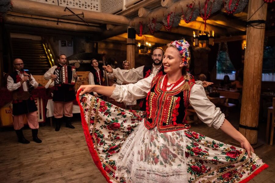 From Krakow: Polish Folk Show with All-You-Can-Eat Dinner - Key points to know before booking