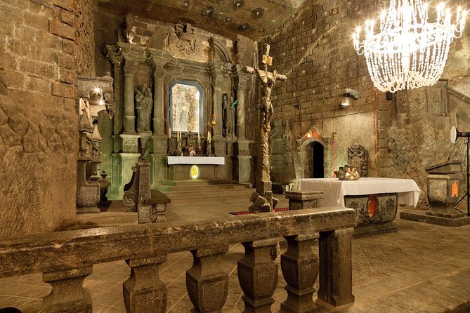 From Krakow: Wieliczka Salt Mine Group Transfer and Tour Options - Choosing between transfer-only and a guided visit