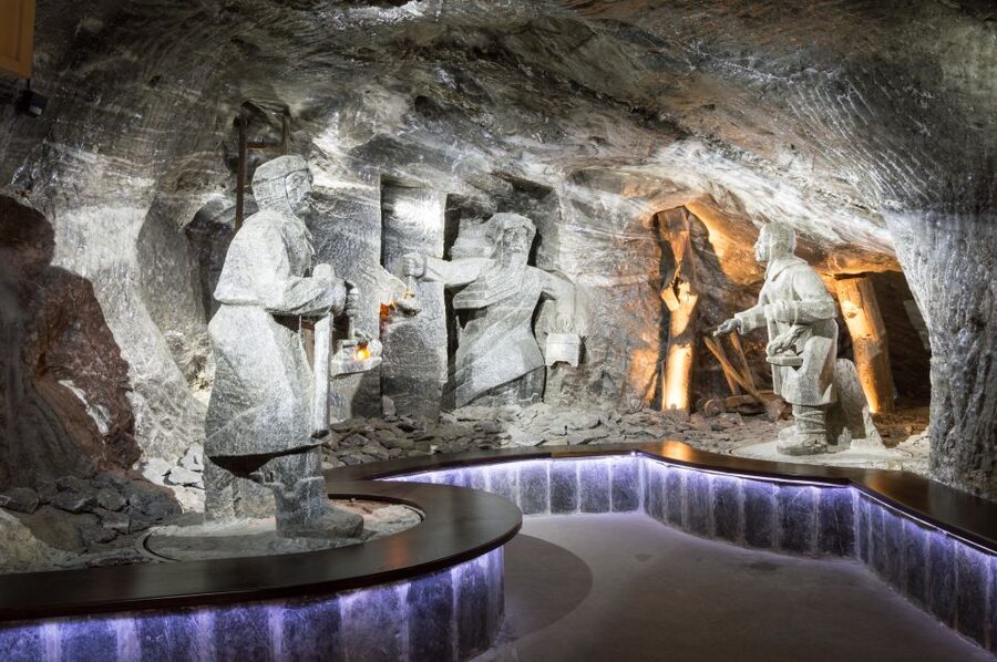 From Krakow: Wieliczka Salt Mine Guided Tour - What the guide and transport add