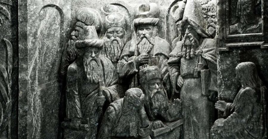 From Krakow: Wieliczka Salt Mine Half-Day Guided Tour - Meeting at Sienna 17 and riding from Krakow