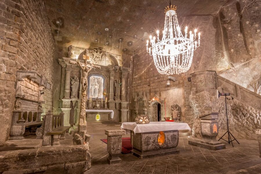 From Krakow: Wieliczka Salt Mine Tour - Twenty chambers of salt, machinery, and art